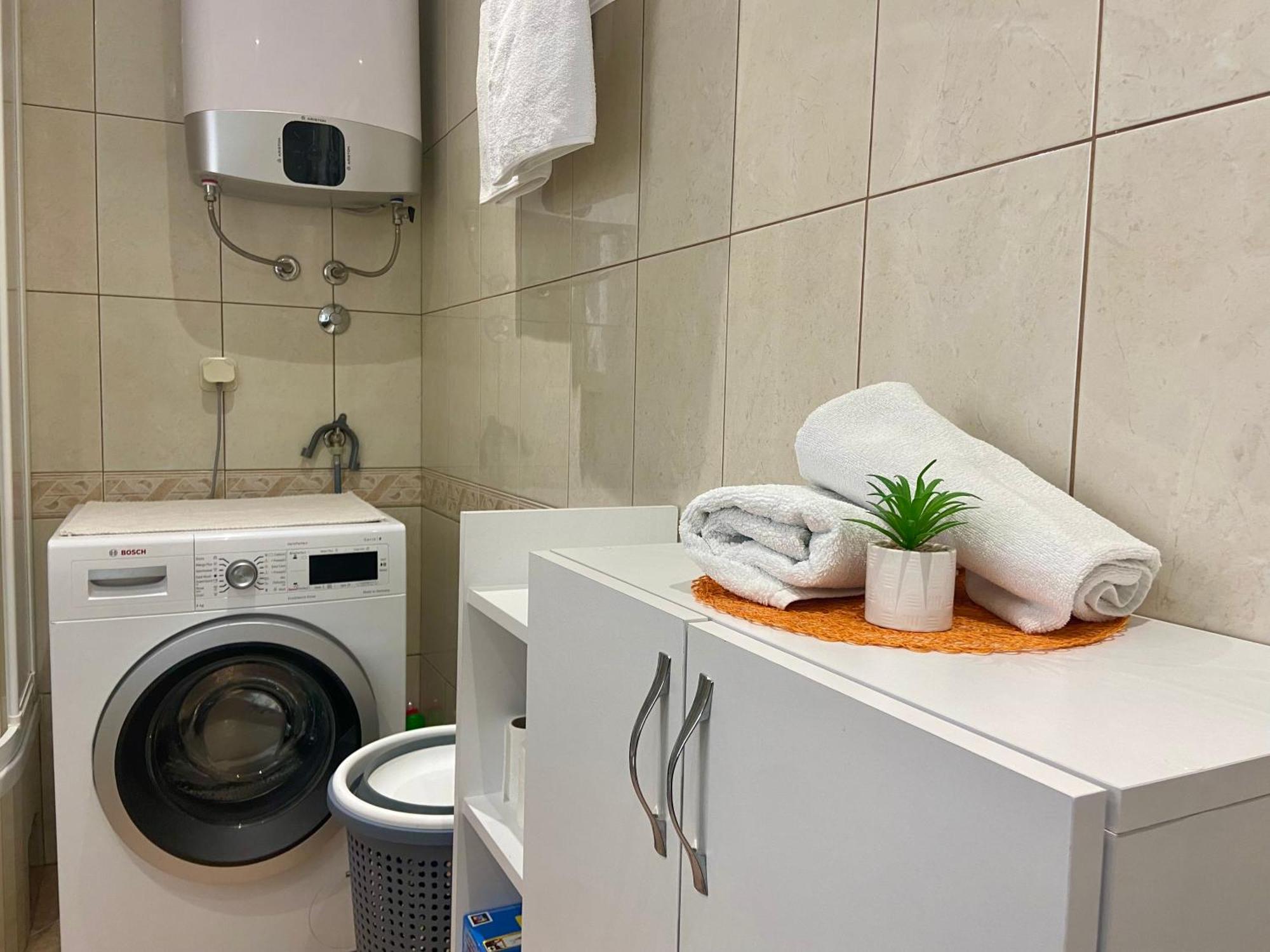 Apartment Simon - Old Stone Charm, Central Bol Life Zewnętrze zdjęcie